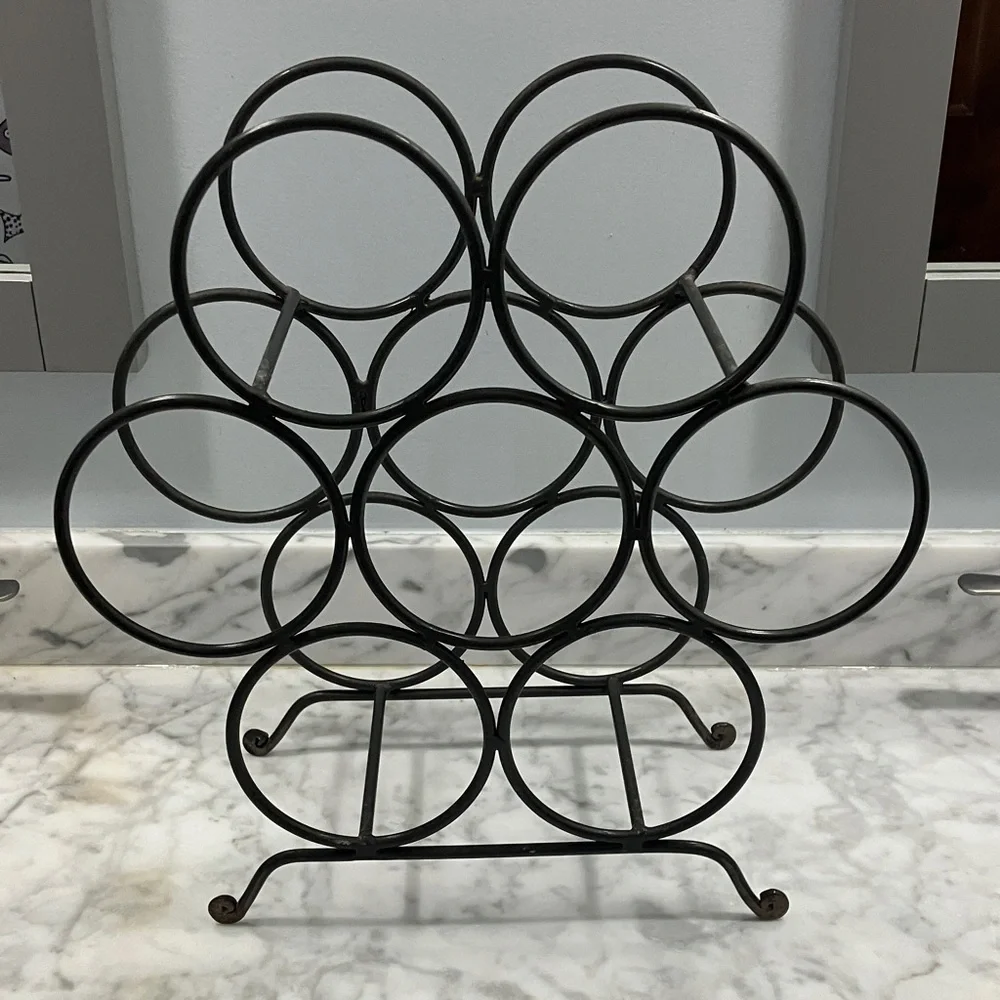 Gray Metal Wine Rack- 7 bottle, free standing, honeycomb style, circular, 4 legs
